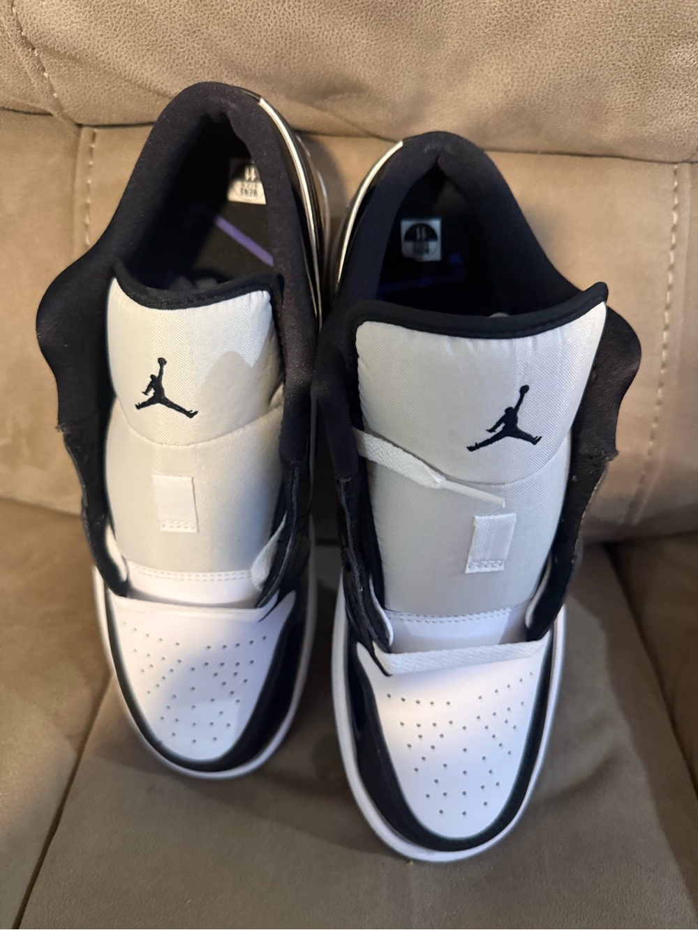 Jordan Low Top Sneakers - White & Black